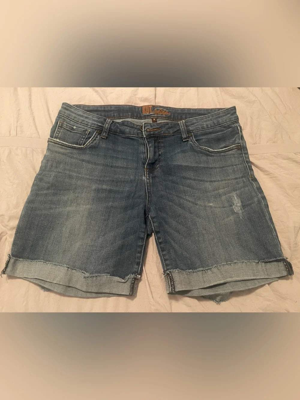 Kut from the Kloth Denim Cuffed Shorts Distressed Size 8 - Picture 1 of 2